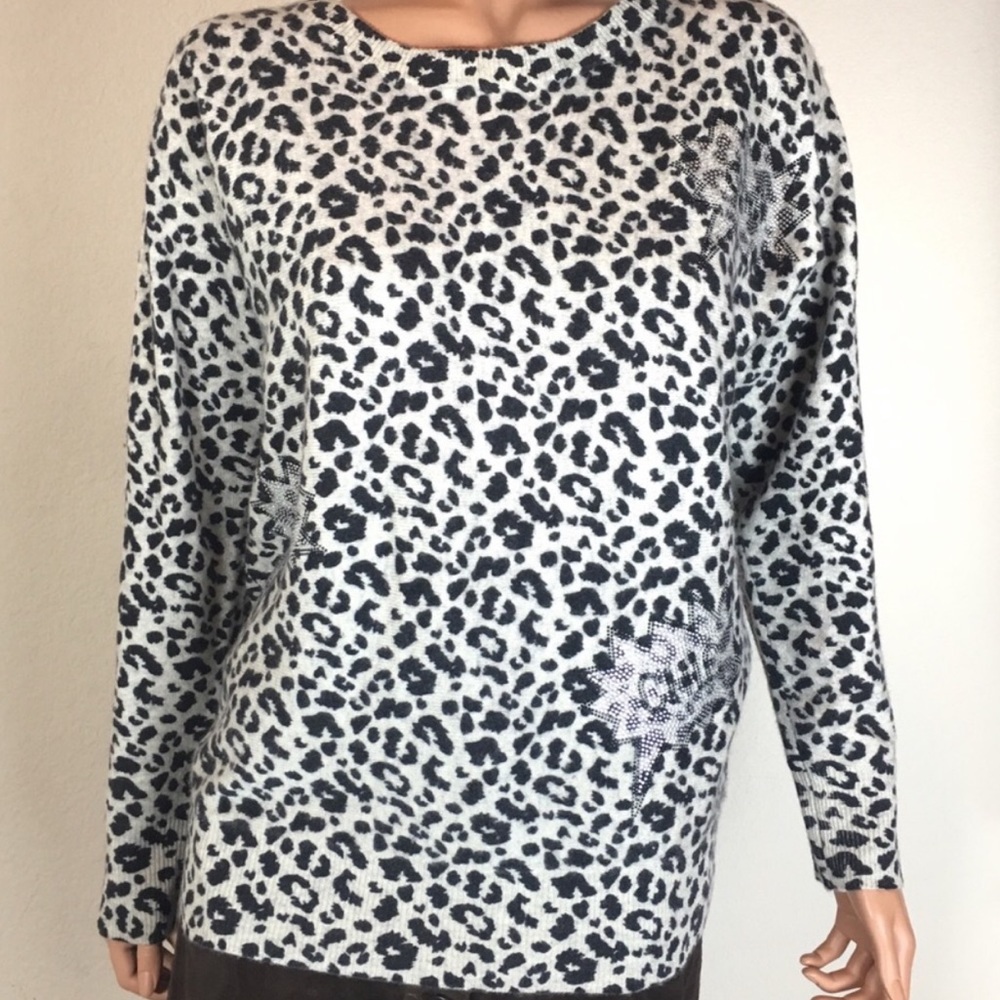 E.vil Cashmere Sweater Size M Leopard Print